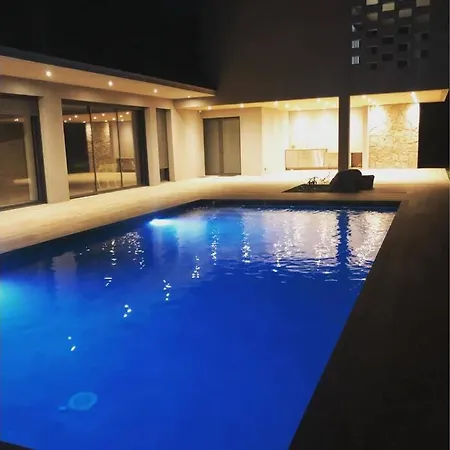 Le Petit Pinarello, Villa 5 Etoiles Pour 10 Personnes, Piscine Chauffee, Plage A 200M * Pinarellu