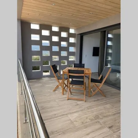 Le Petit Pinarello, Villa 5 Etoiles Pour 10 Personnes, Piscine Chauffee, Plage A 200M Vila Pinarellu