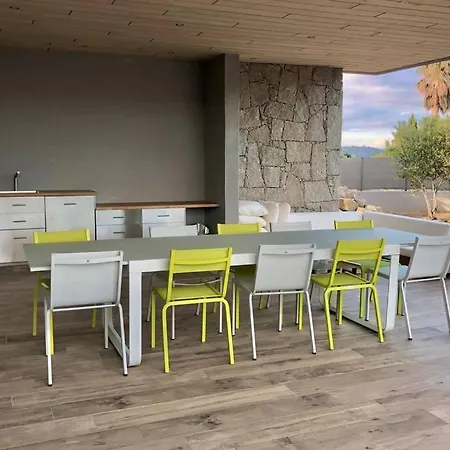 Vila Le Petit Pinarello, Villa 5 Etoiles Pour 10 Personnes, Piscine Chauffee, Plage A 200M Pinarellu
